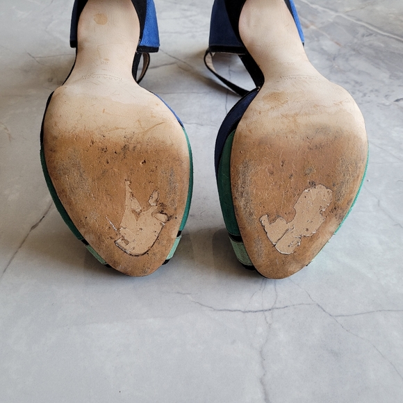 SOLD - Ankle Strap Colorblock Peep Toe Heels - Picture 6 of 6